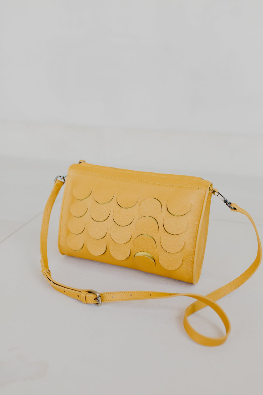 Écailles | Safran Glow