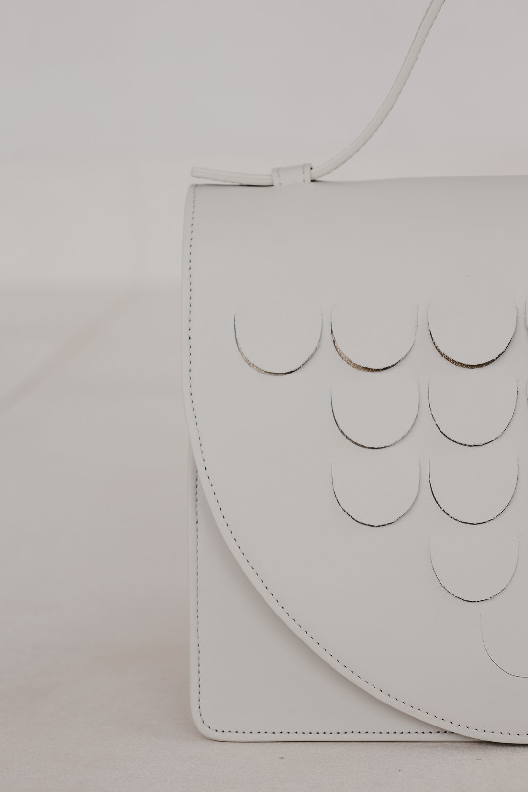 Mini Briefcase Scales | White