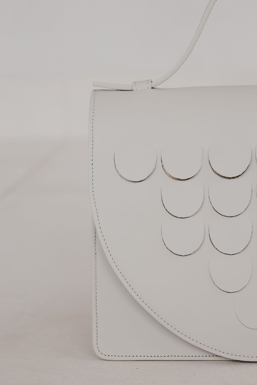 Mini Briefcase Scales | White