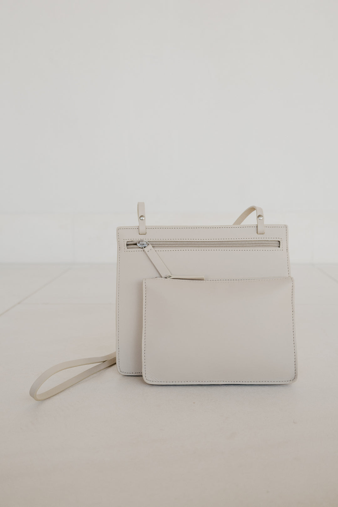 Double Pouch | White