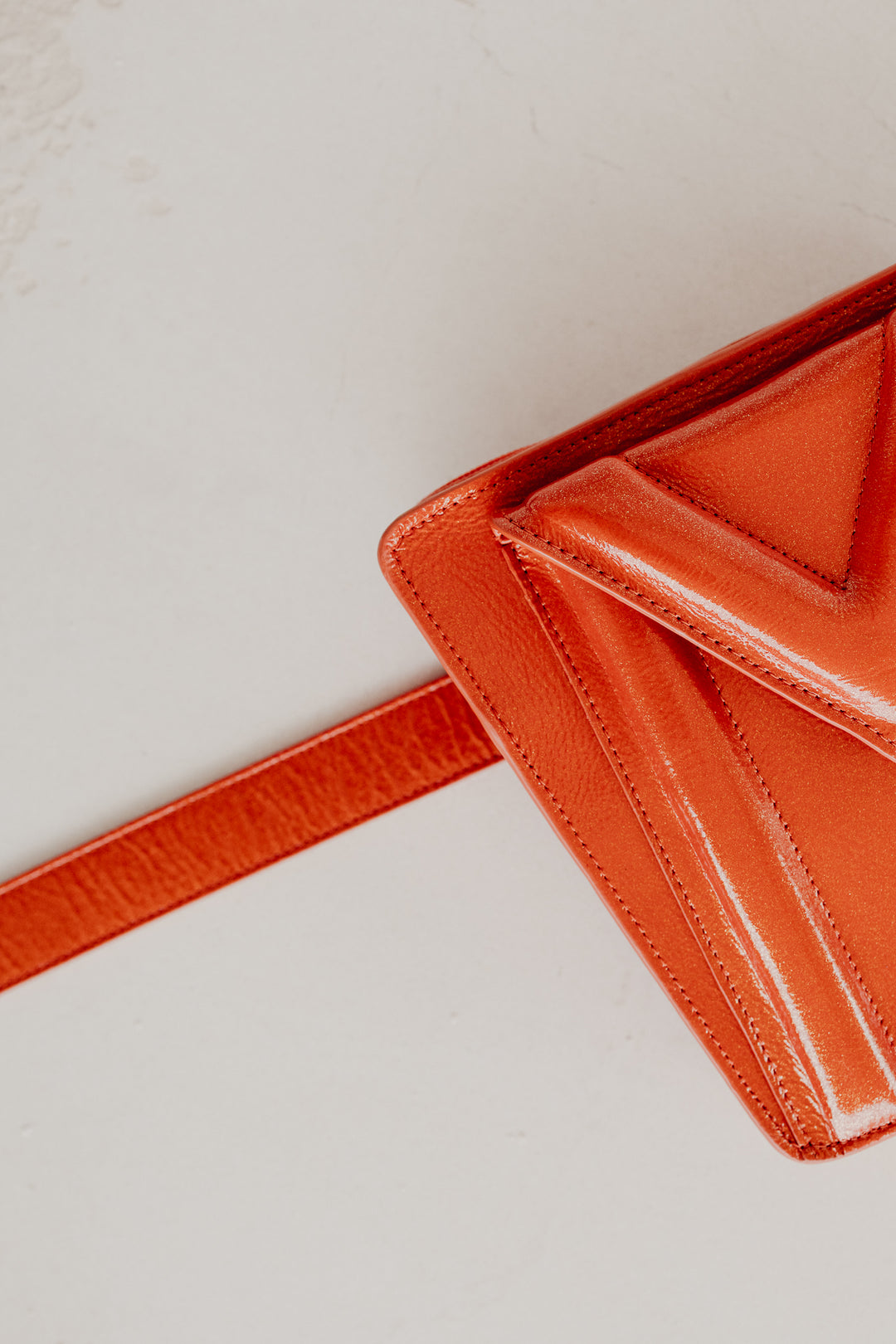 Belt Bag: Belt XL Garnet + Trapezium M Garnet