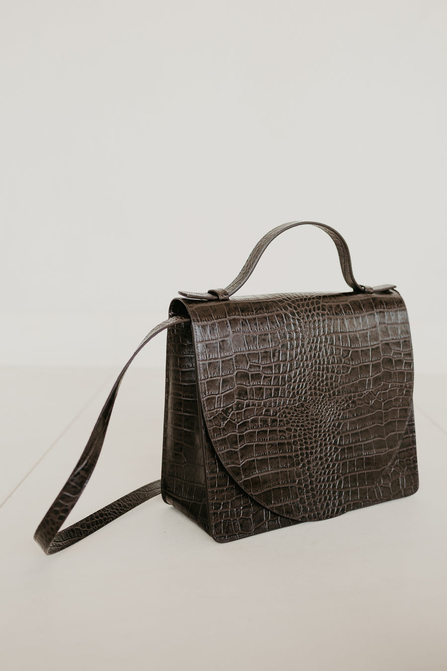 Midi Briefcase 2.0 | Ebony Croco