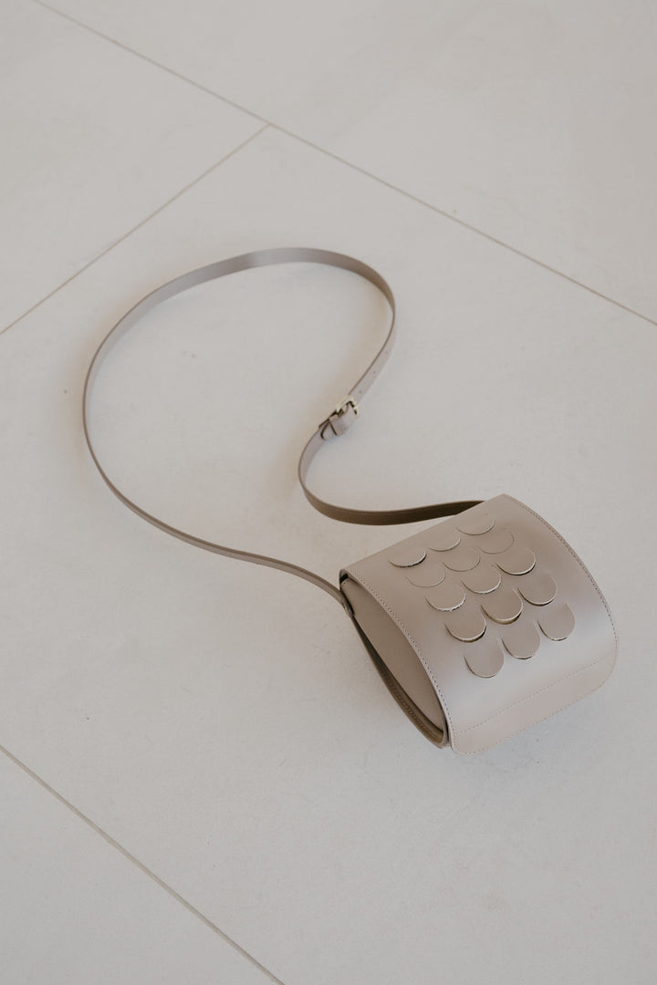 Mini Scales | Taupe