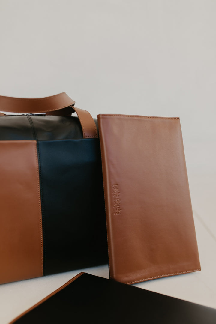 The Mommy Bag | Dark Cognac / Black
