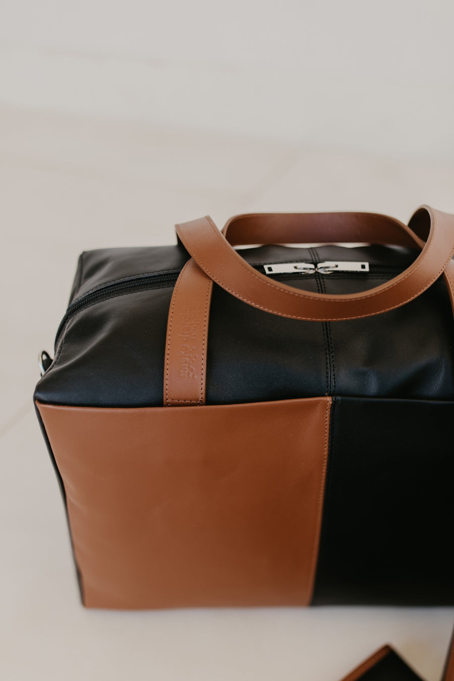 The Mommy Bag | Dark Cognac / Black