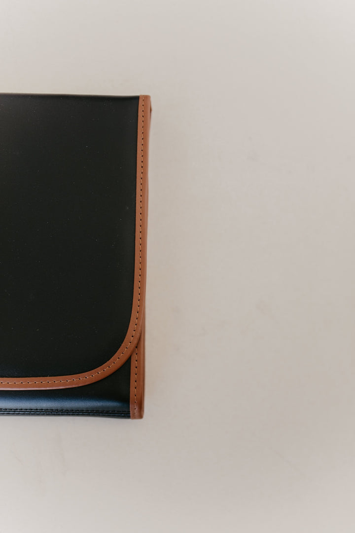 The Mommy Bag | Dark Cognac / Black