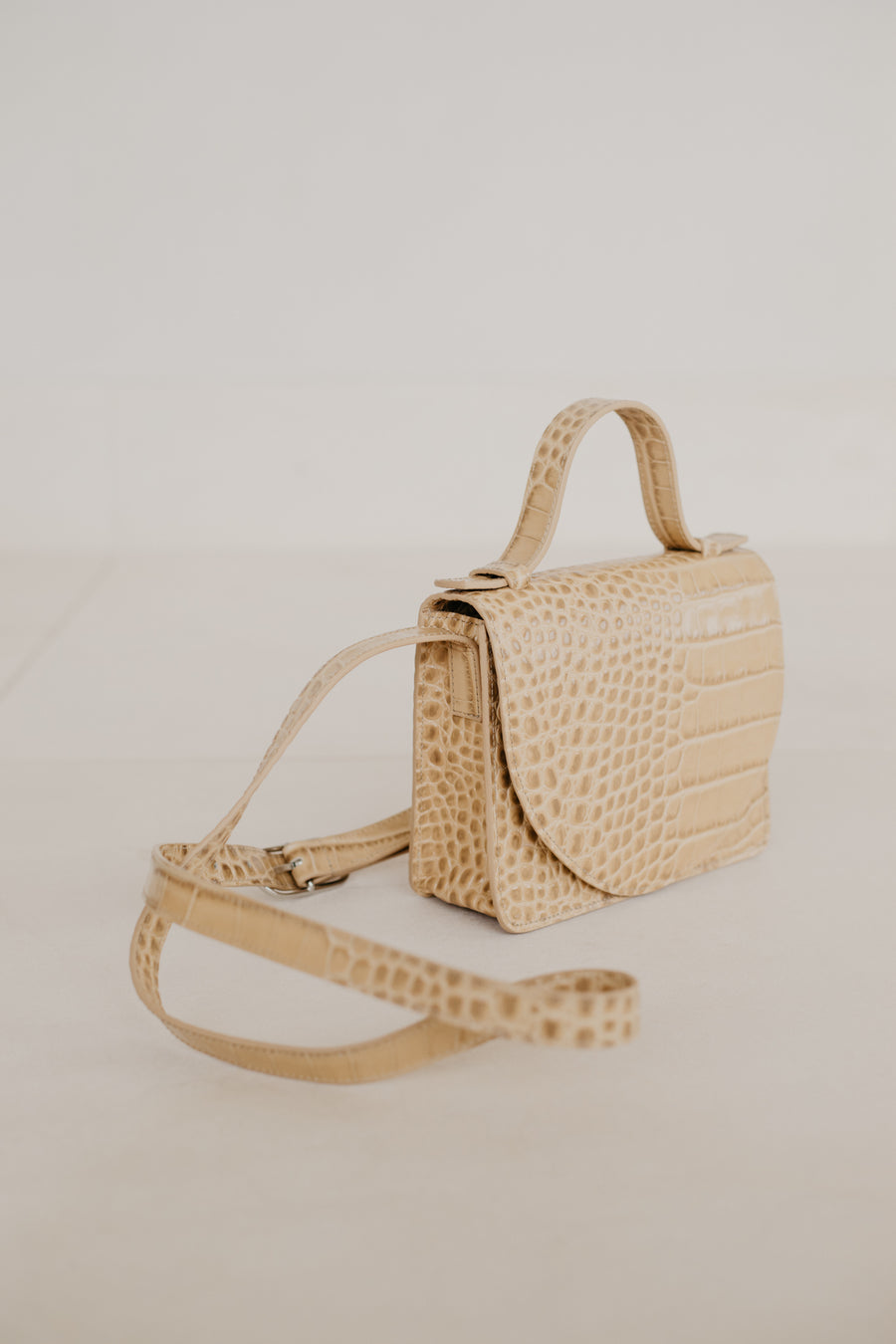 Micro Briefcase | Noisette Croco