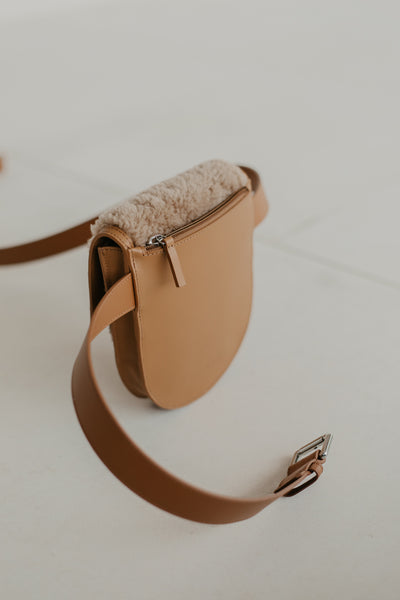 Sac ceinture : Belt XL Cognac + Half Moon Teddy Cognac