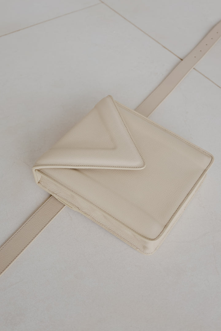 Belt Bag: Belt XL Sand Structured + M XL Sand Structured