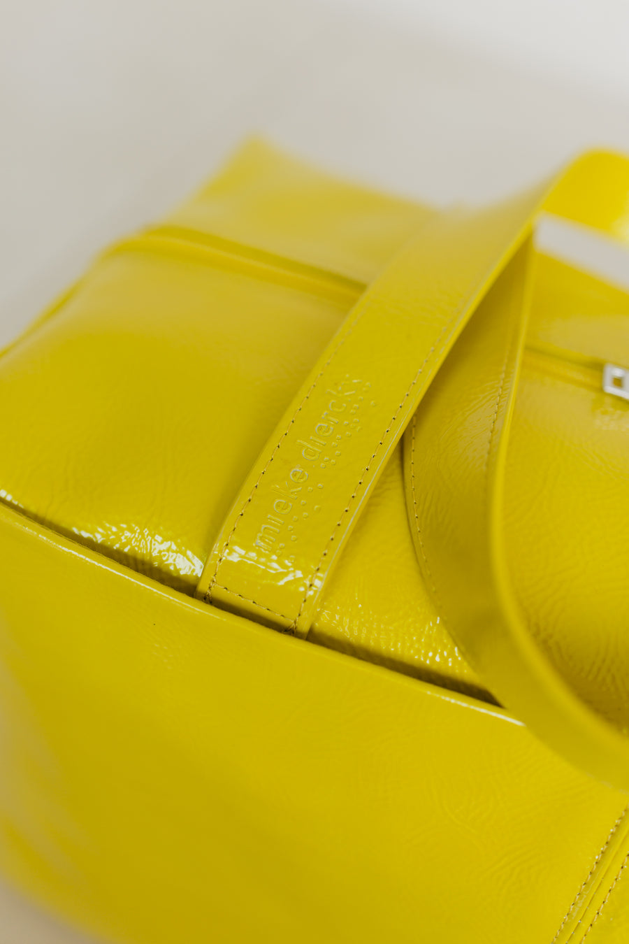 Weekender | Limon Stone
