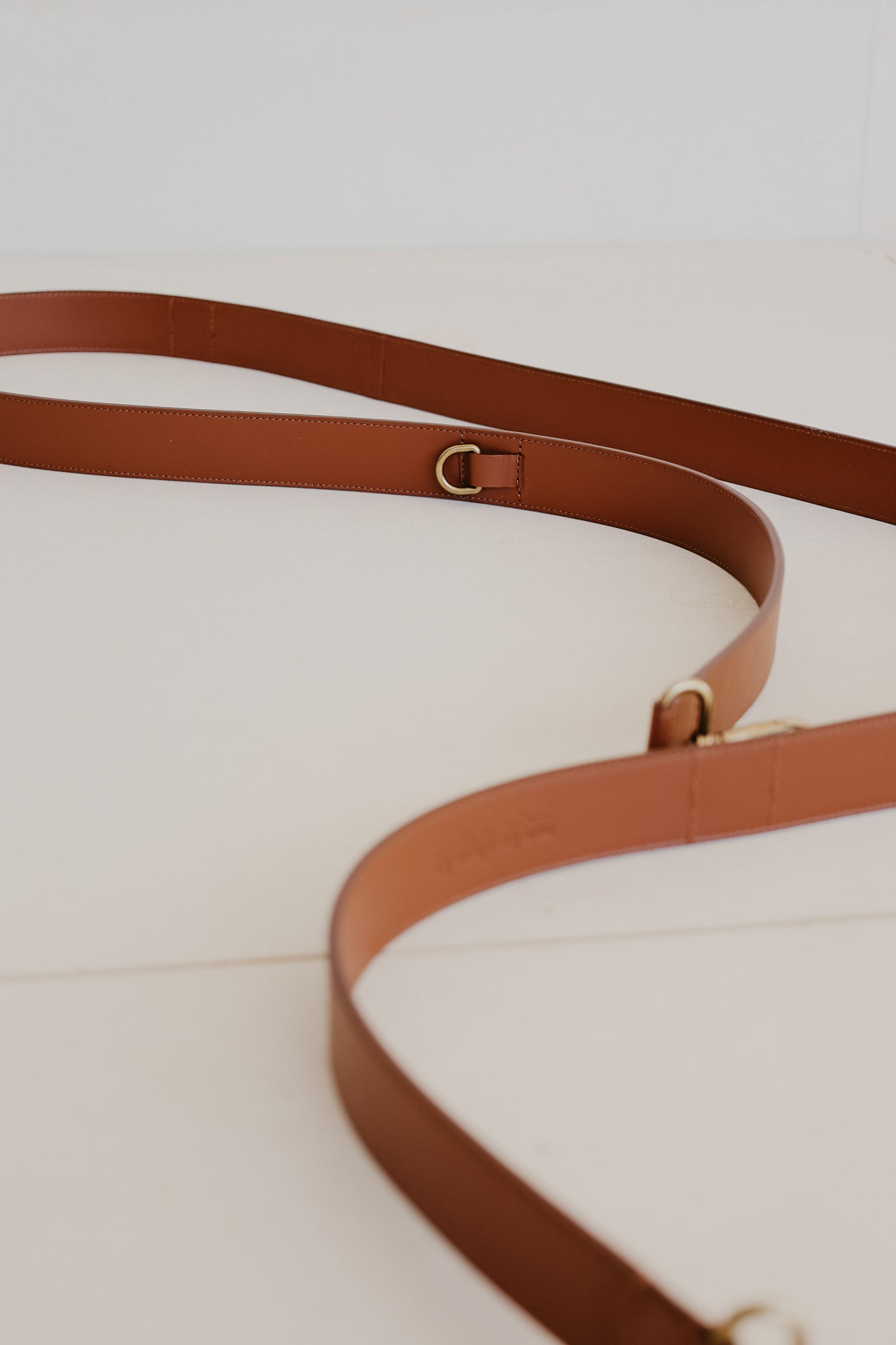 Leash | Dark Cognac