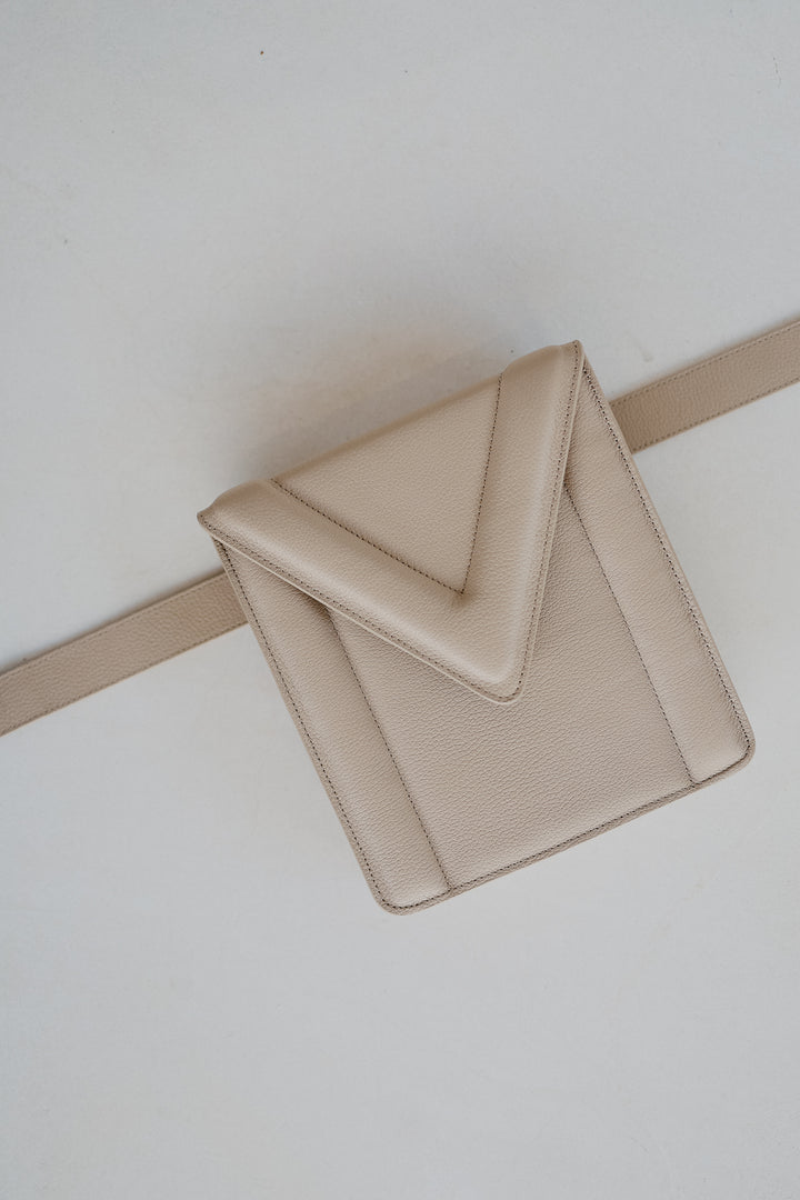 Belt Bag: Belt XL Beige Structured + M XL Beige Structured