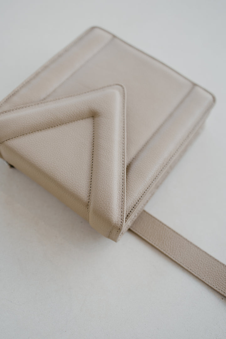 Belt Bag: Belt XL Beige Structured + M XL Beige Structured