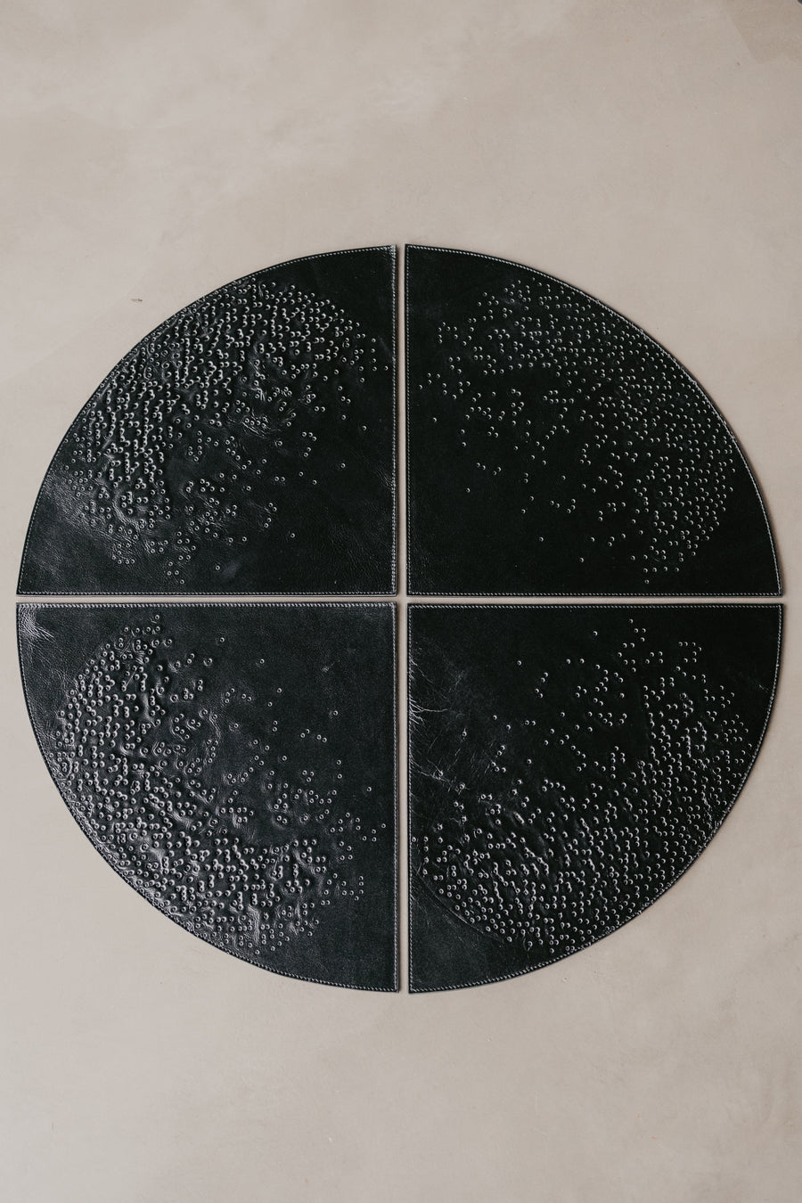 Placemat Set (4) Dots | Basalt