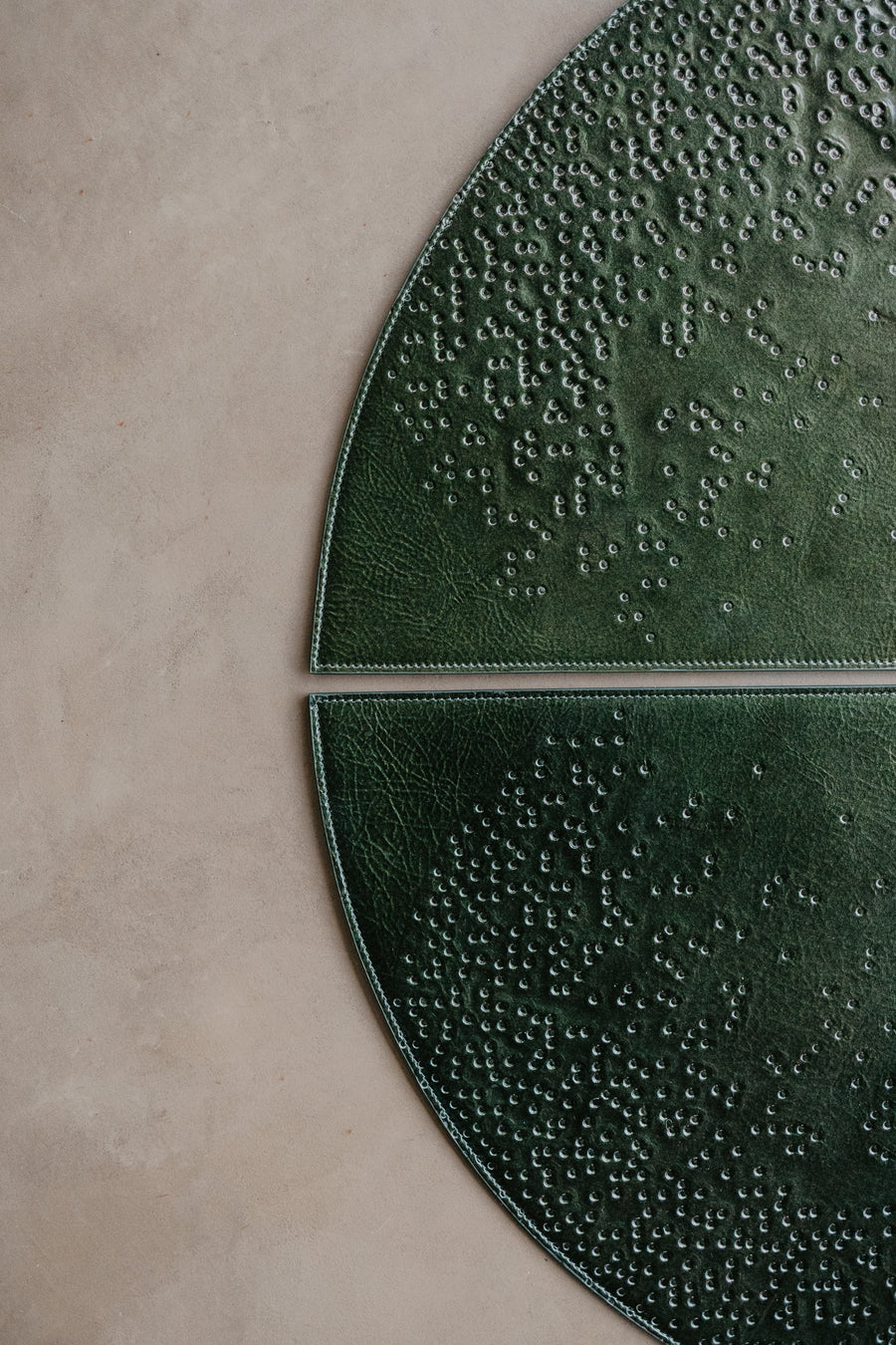 Placemat Set (4) Dots | Kiwi Rose Stone