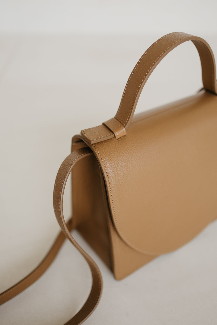 Mini Briefcase | Light Cognac Structured