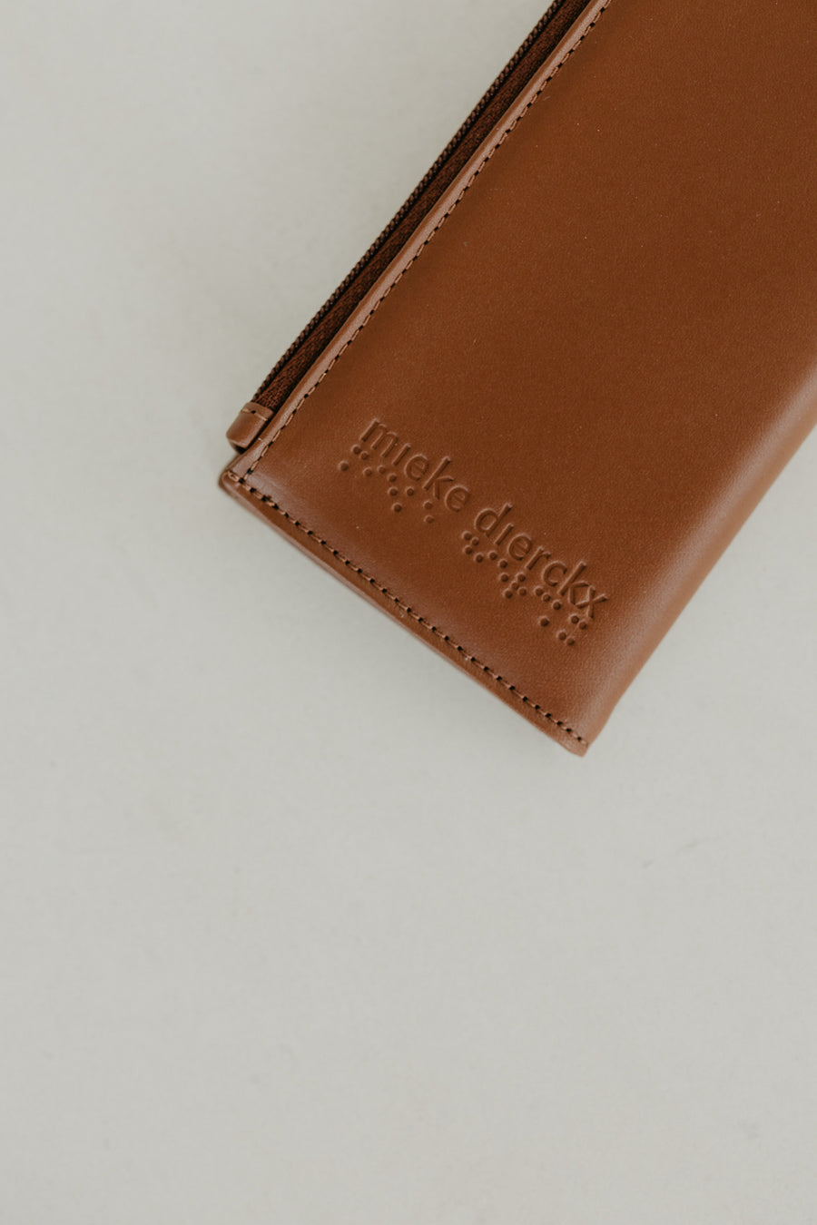 Cardholder Zip Dots | Dark Cognac