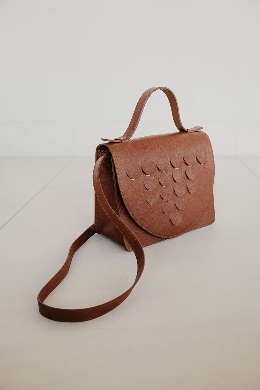 Mini Briefcase Scales | Dark Cognac Structured