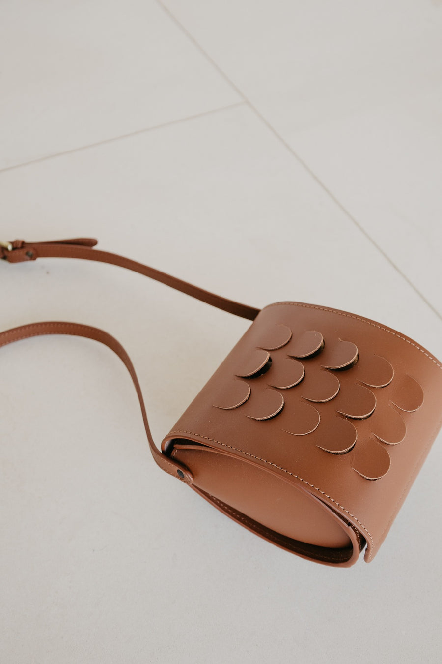 Mini-écailles | Cognac foncé