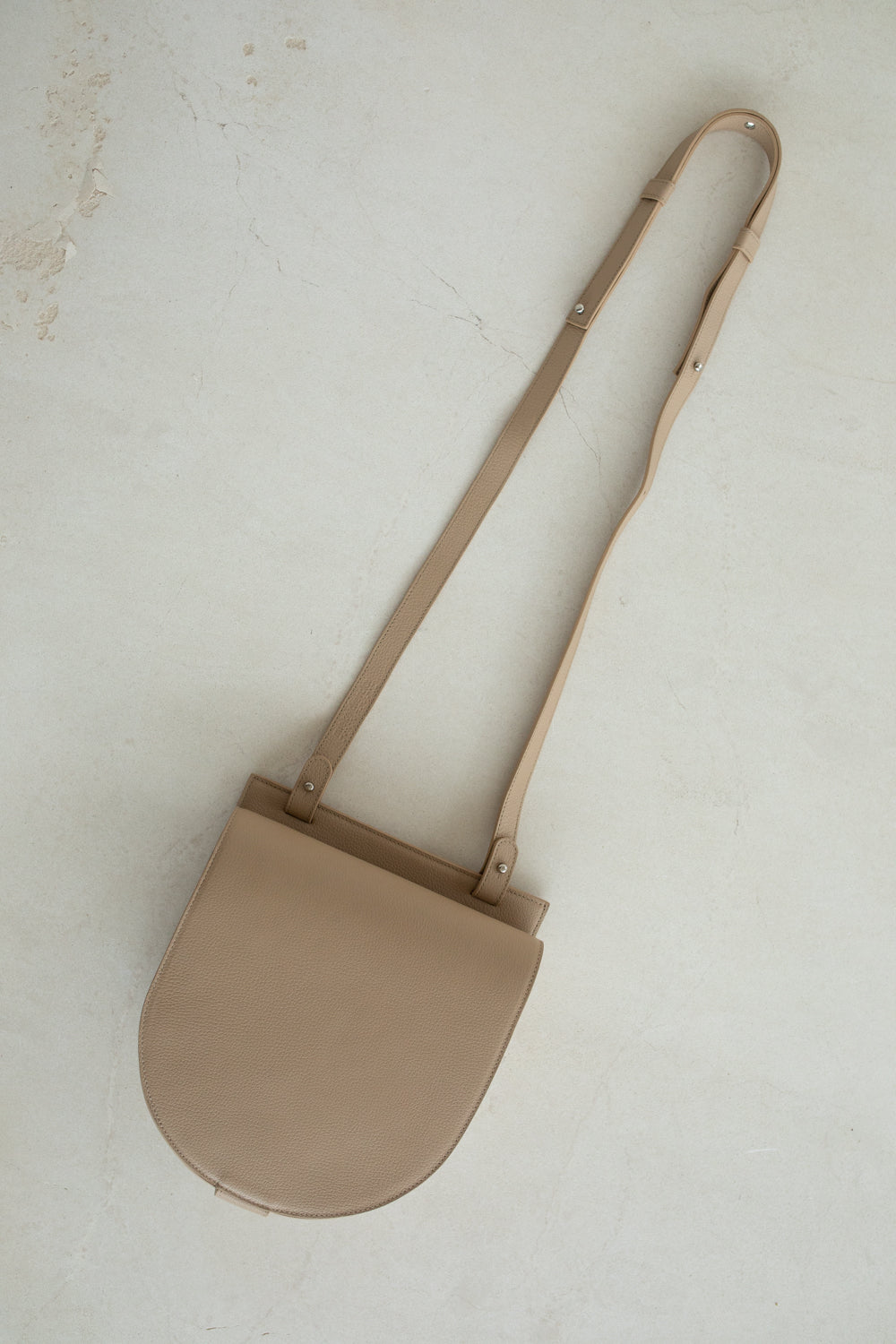 Simple Saddle | Beige Structured