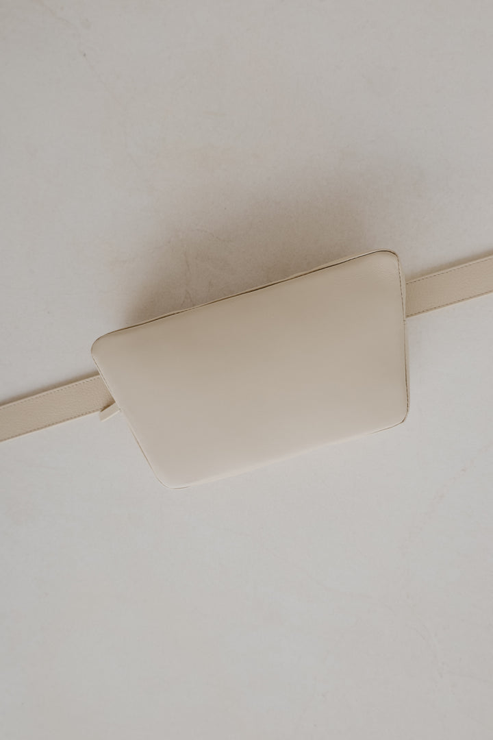 Belt Bag: Belt XL Sand Structured + Trapezium Sand Pure