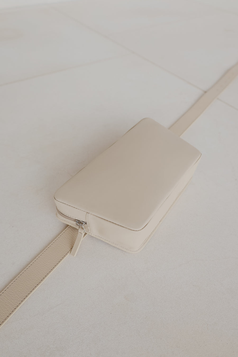 Belt Bag: Belt XL Sand Structured + Trapezium Sand Pure