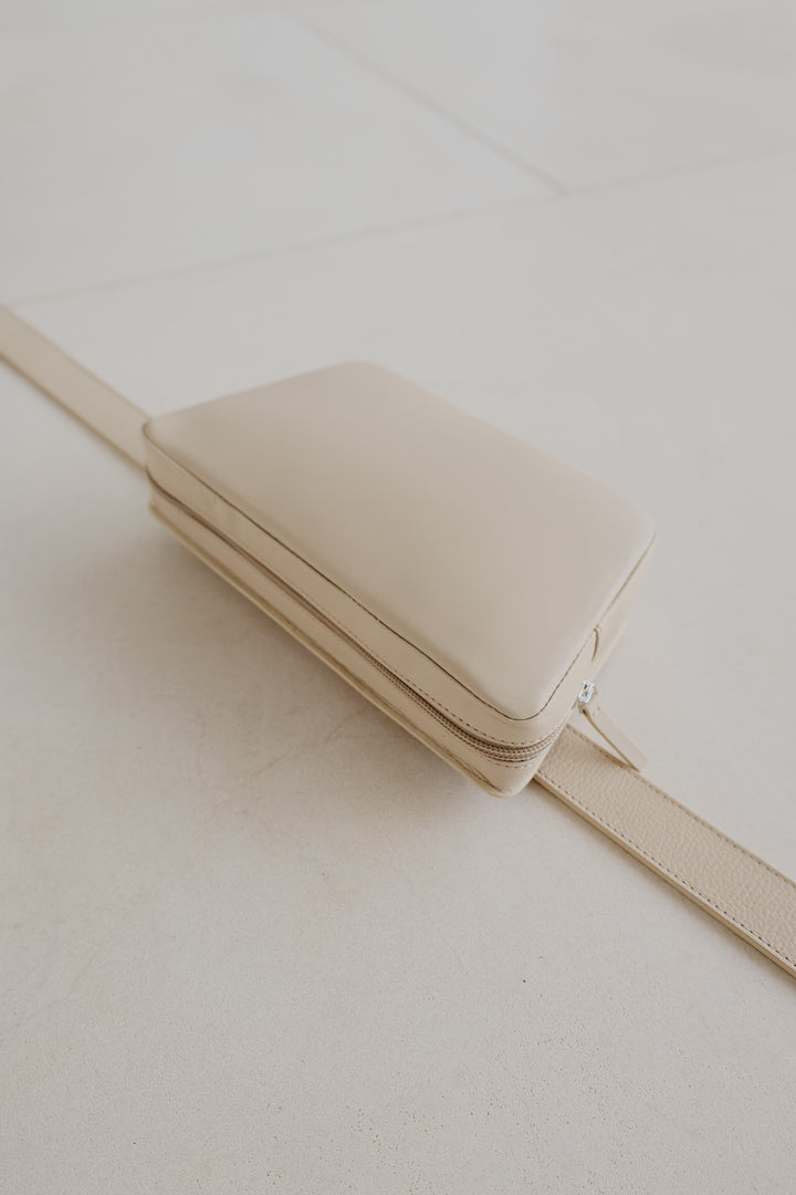 Belt Bag: Belt XL Sand Structured + Trapezium Sand Pure