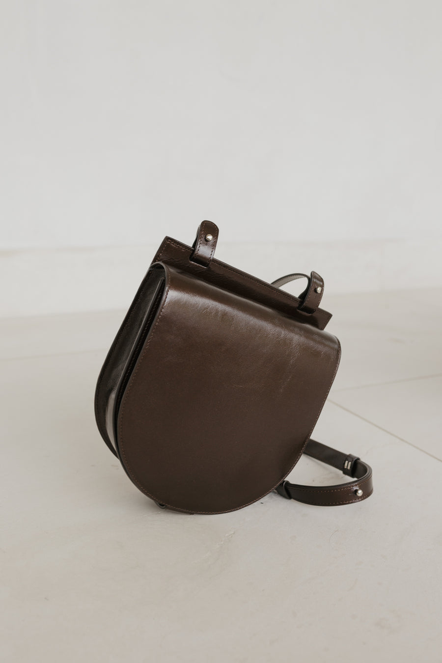 Single Saddle | Chocolate Stone