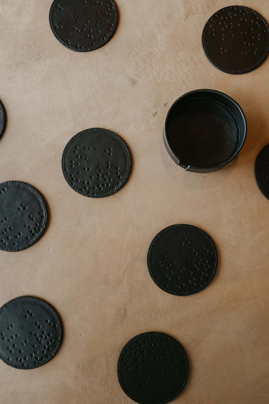 Coaster Set (10) Dots | Black