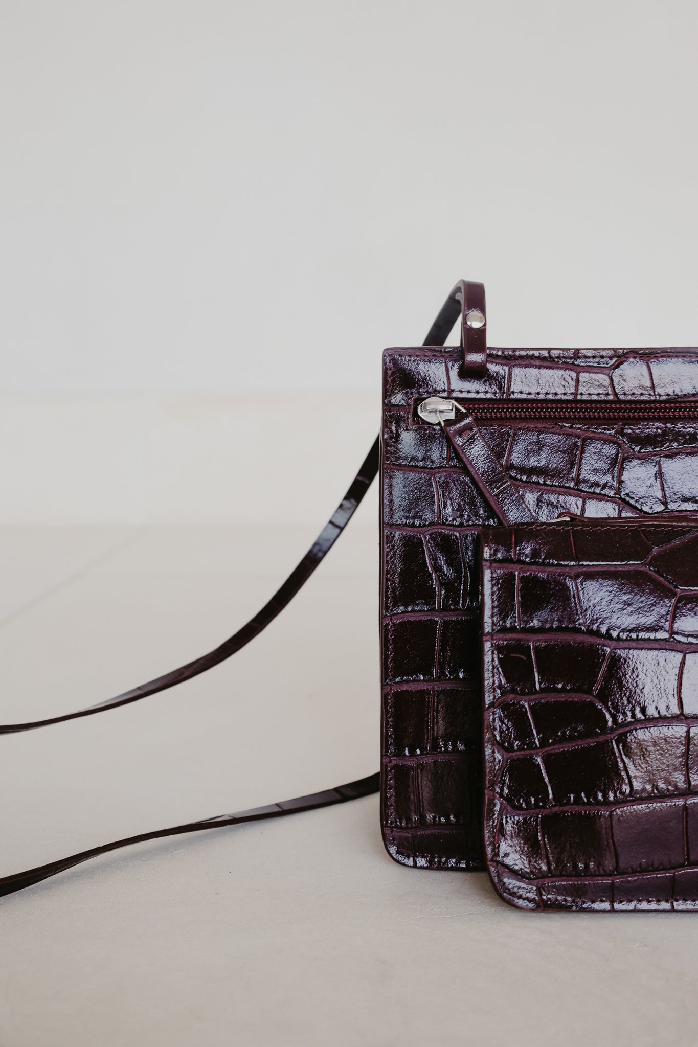 Double Pouch | Burgundy Croco