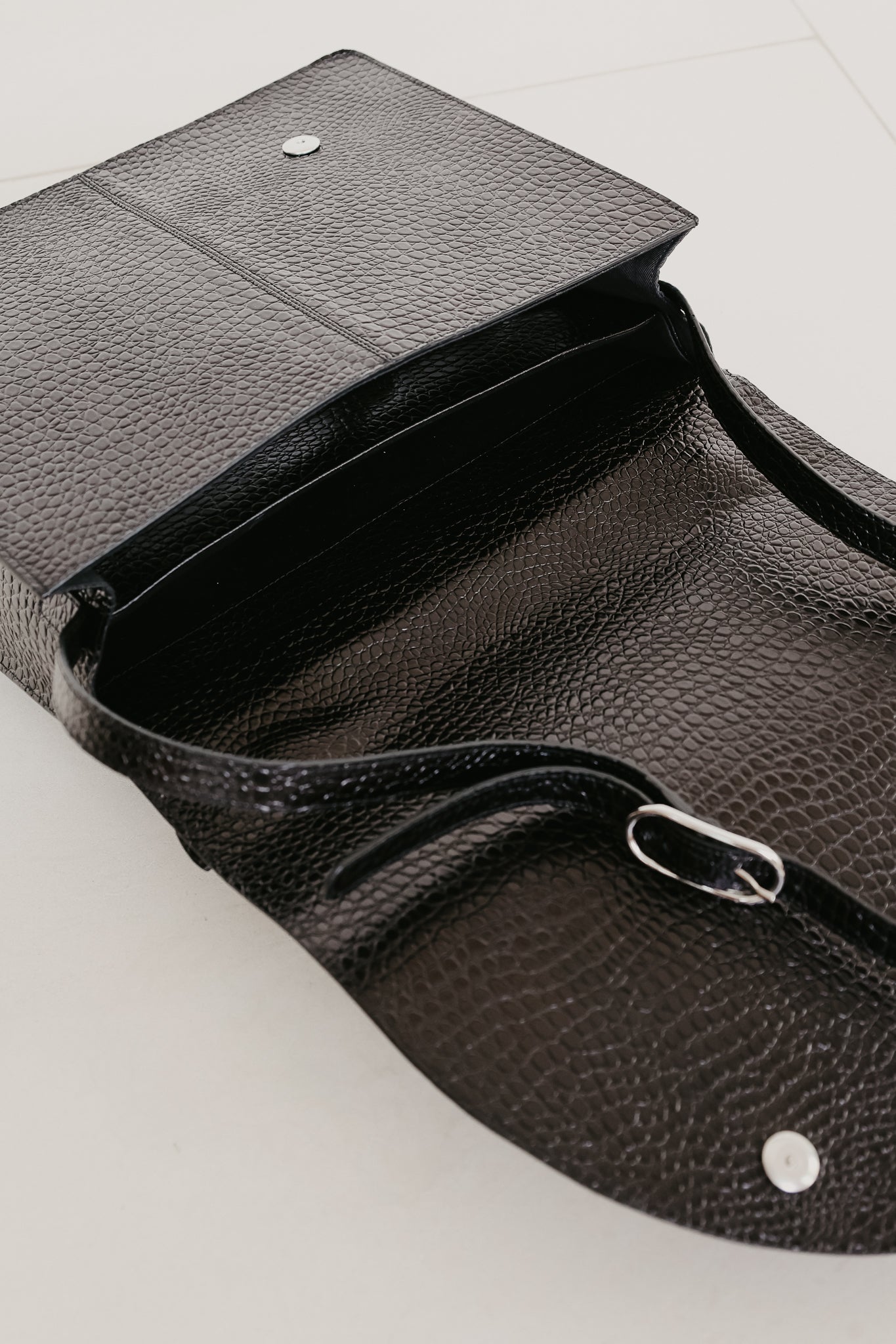 Midi Briefcase 2.0 | Black Little Croco