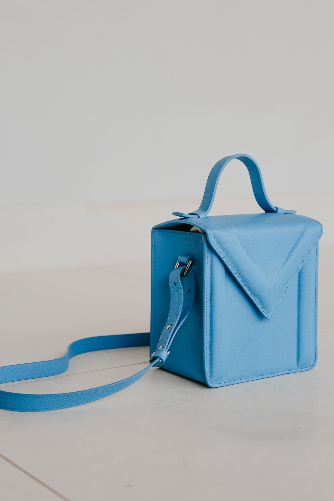 Boxbag | Bleu Ciel Structured