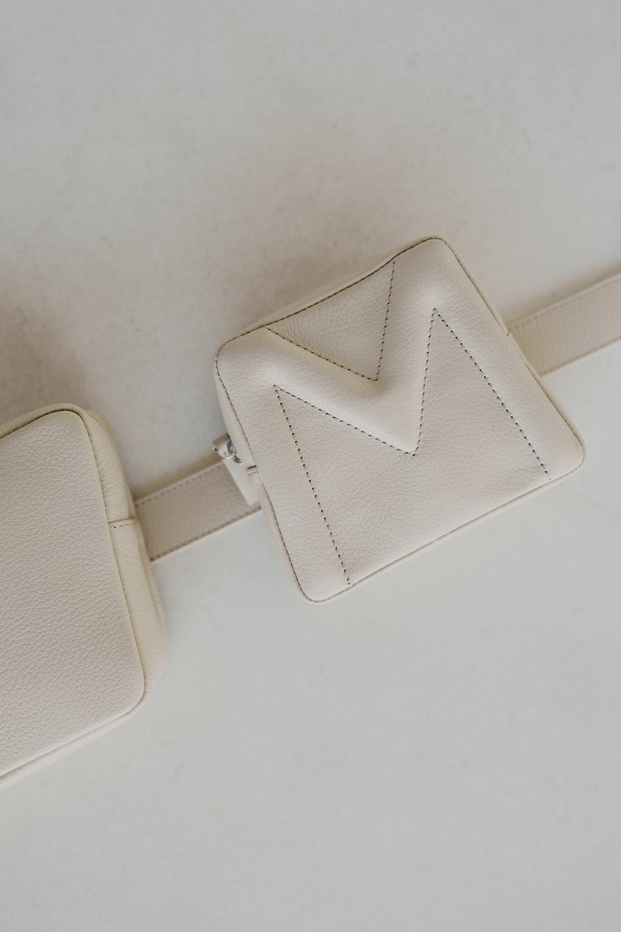 Belt Bag: Belt XL Sand Structured + Trapezium Sand Structured + Mini M Sand Structured