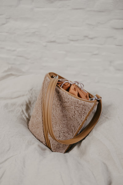 Bucket Bag | Cognac Teddy