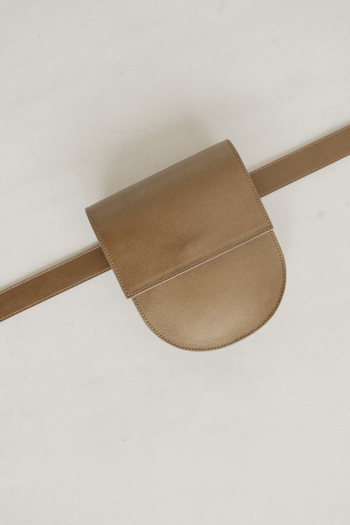 Belt Bag: Belt XL Biscuit Stone + Half Moon Biscuit Stone