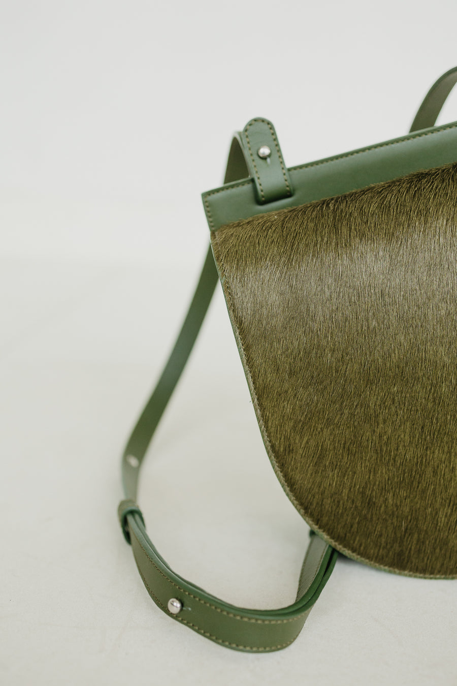 Single Saddle Fur | Army Fur