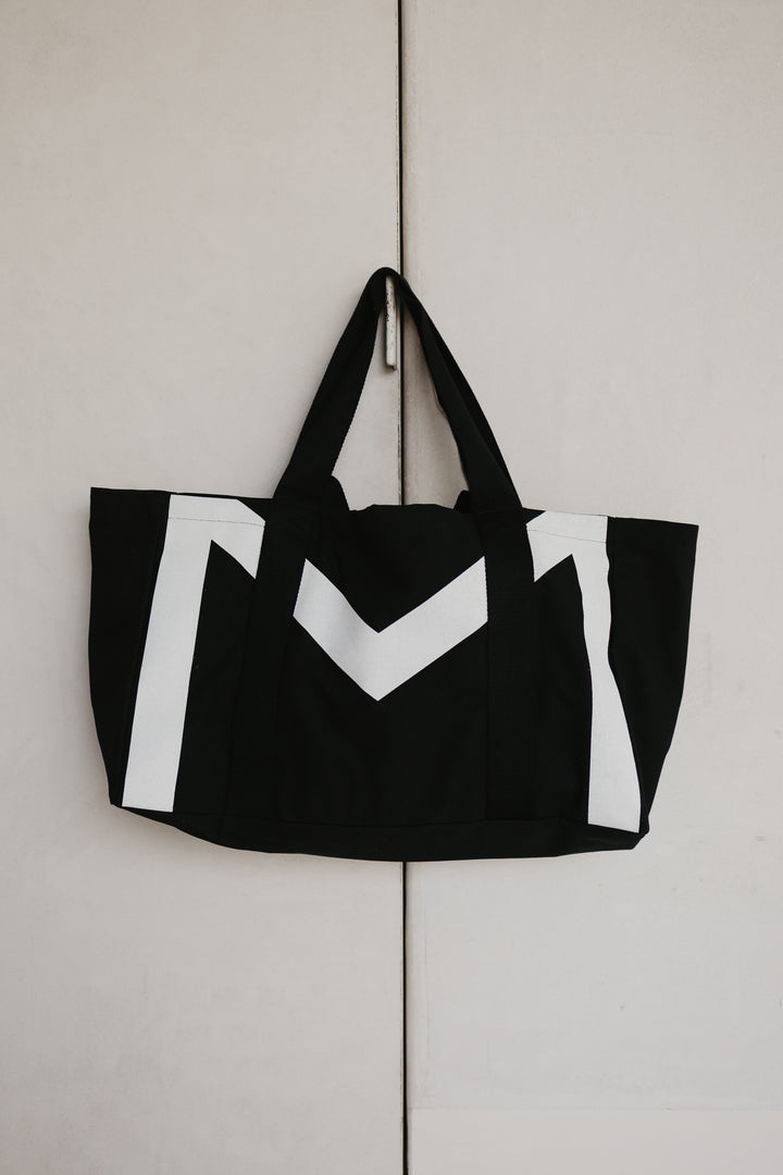 The M Tote Bag | Black / White