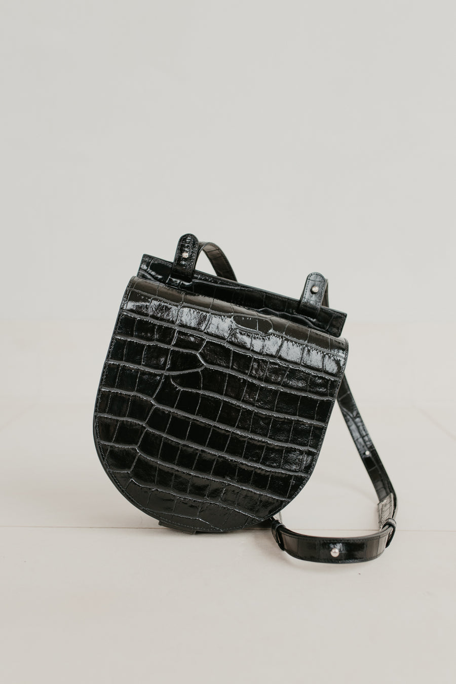 Single Saddle | Black Croco Glans