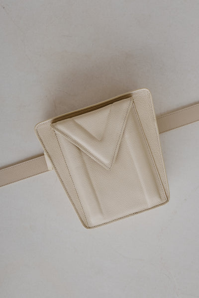 Belt Bag: Belt XL Sand Structured + Trapezium M Sand Structured