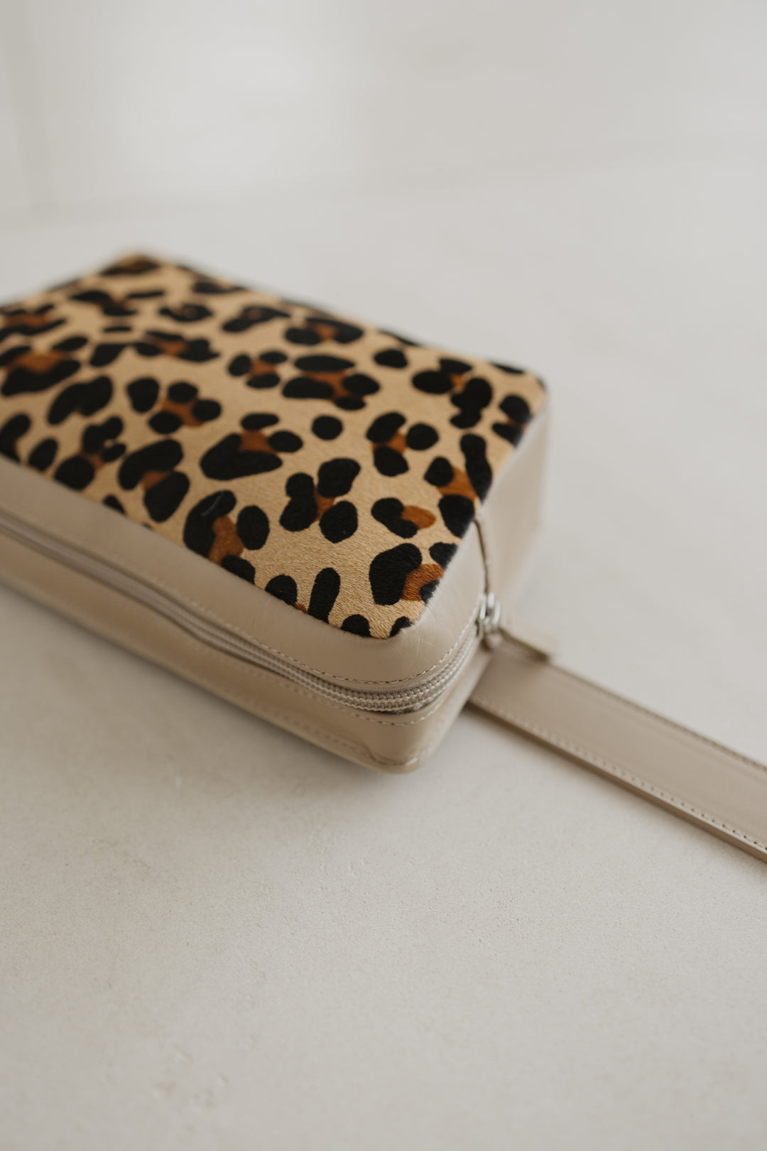 Belt Bag: Belt XL Beige + Trapezium Leopard