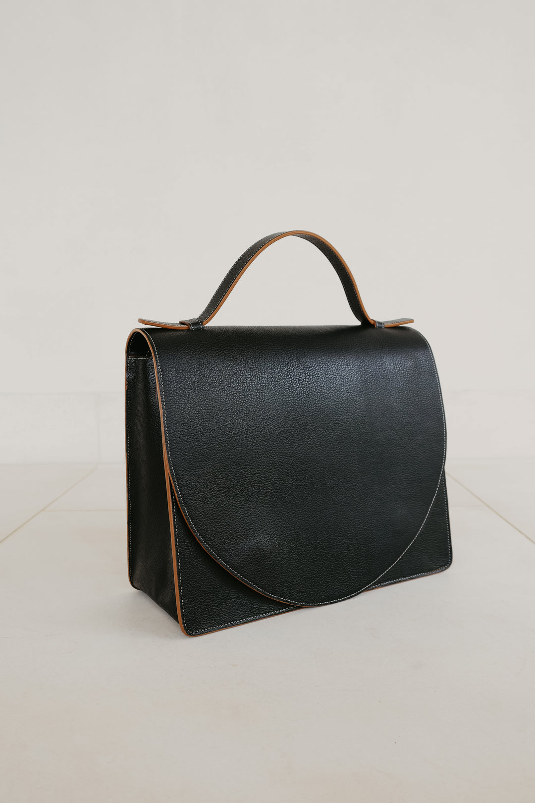 Midi Briefcase 2.0 | Stitched Tricolor Black Structured