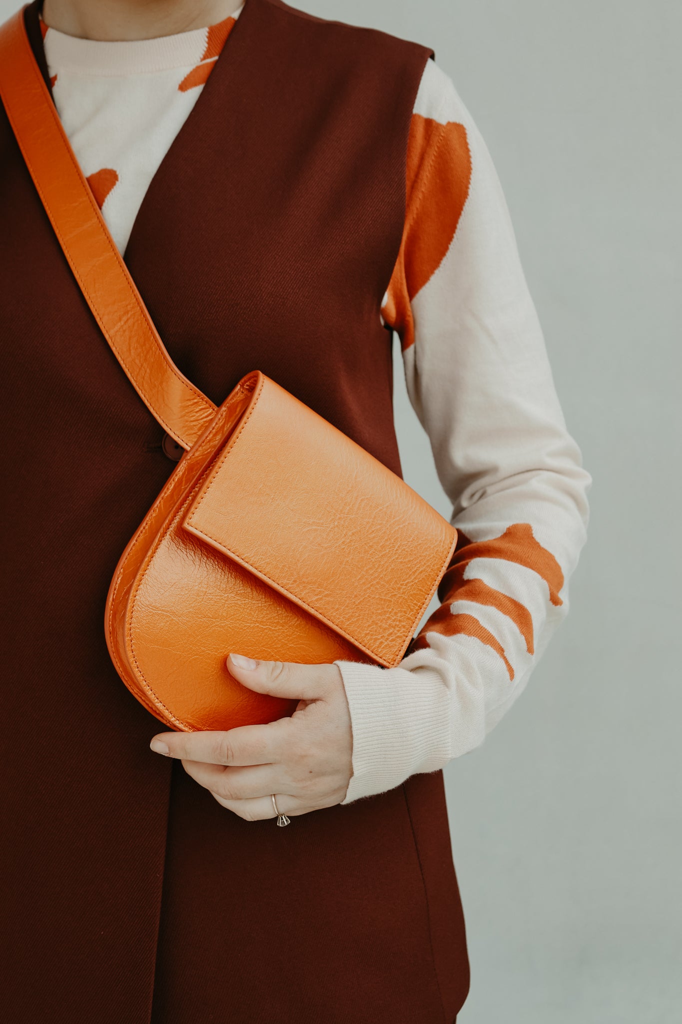 Belt Bag: Belt XL Orange Stone + Half Moon Orange Stone – Mieke