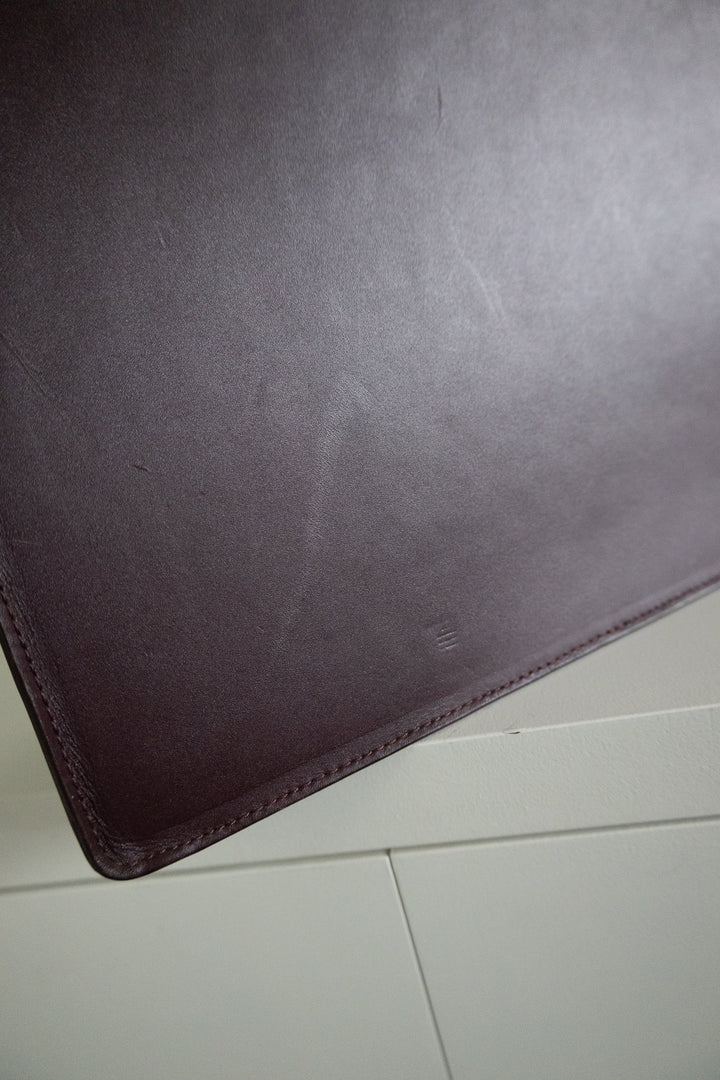 SS. Midi Briefcase Scales Burgundy