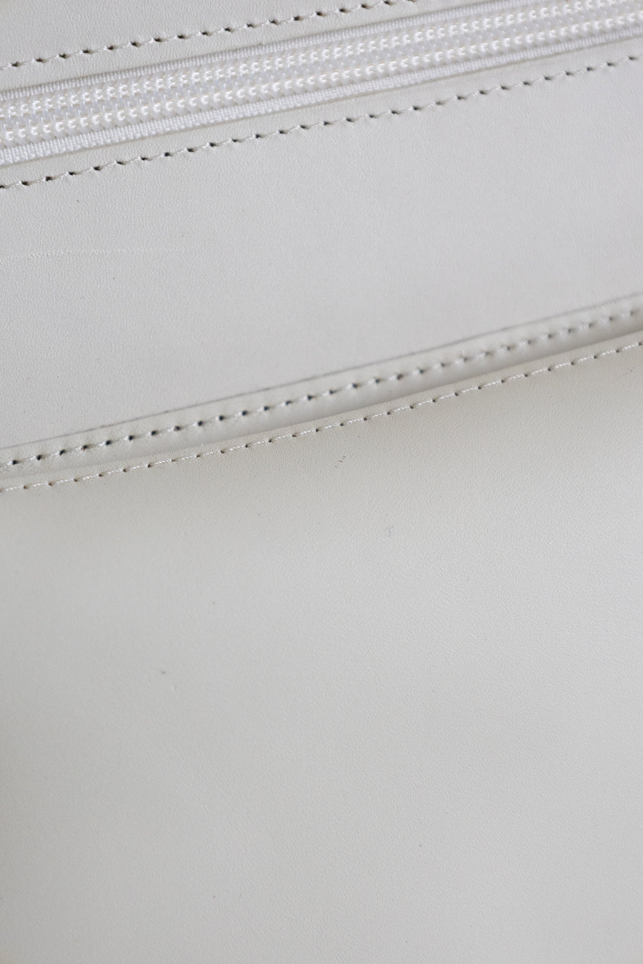 SS. Double Pouch White