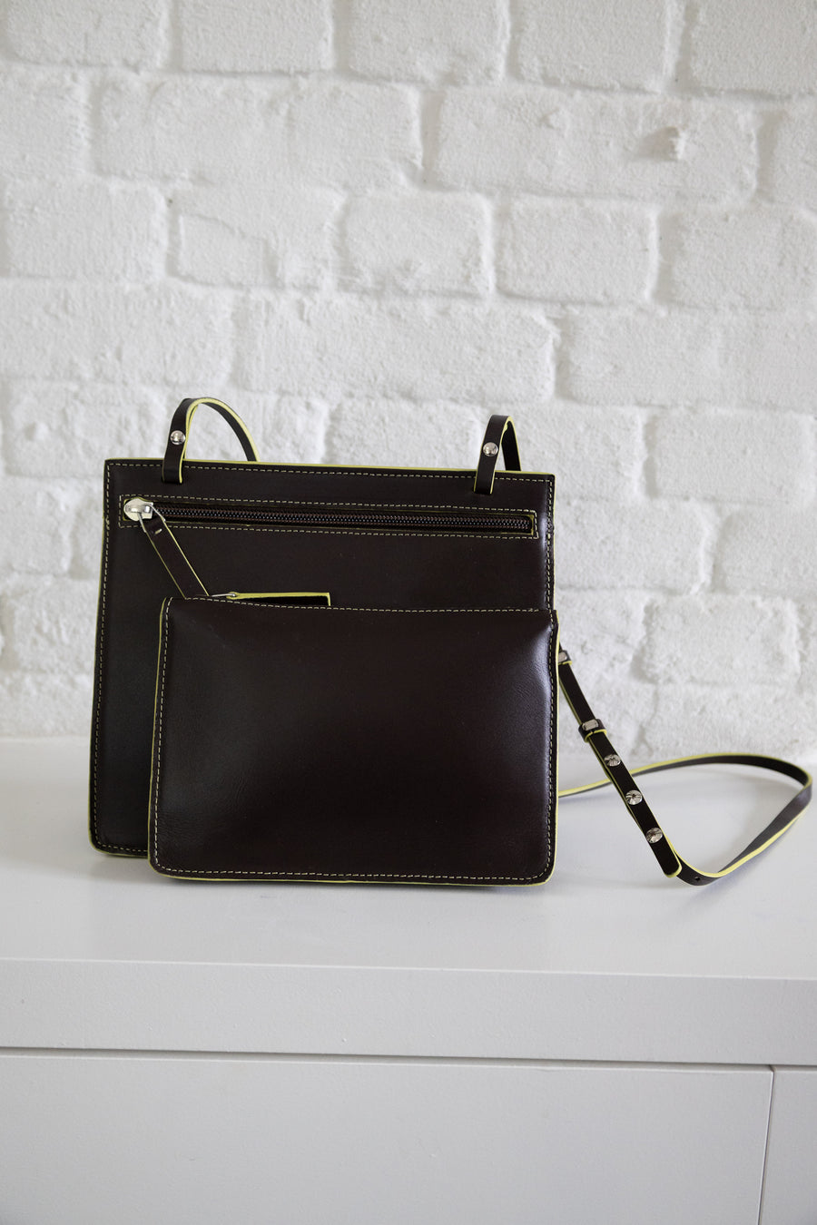 SS. Double Pouch Ebony Lime Stitched