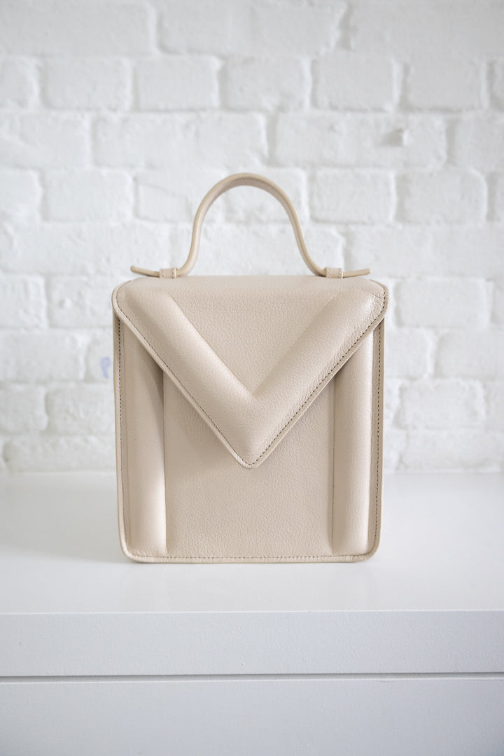 SS. Boxbag Sand Structured
