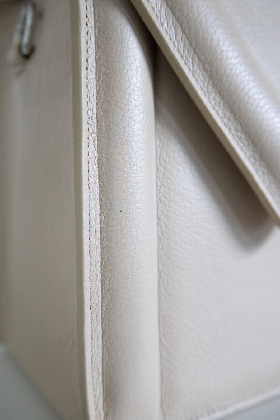 SS. Boxbag Sand Structured