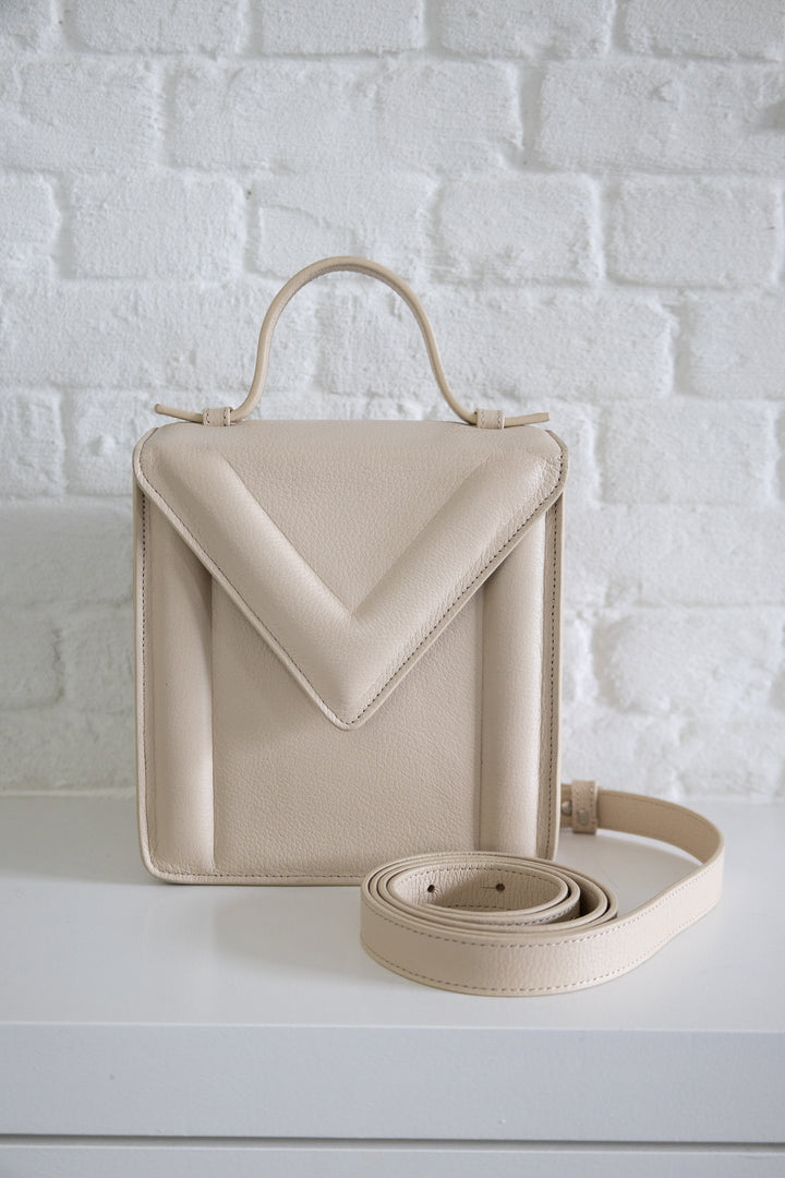 SS. Boxbag Sand Structured