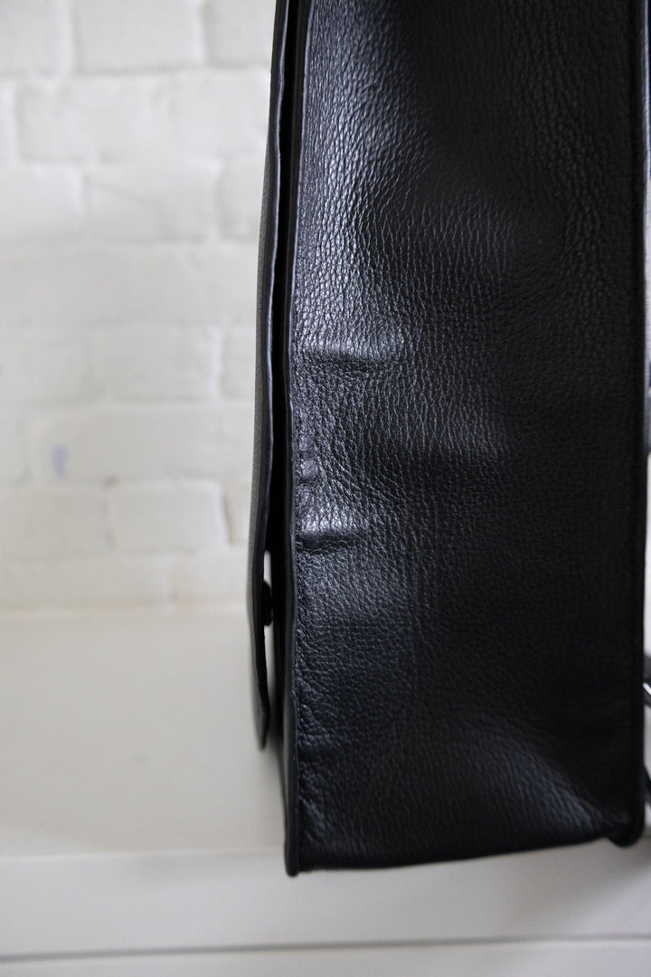 SS. Backpack Black Structured