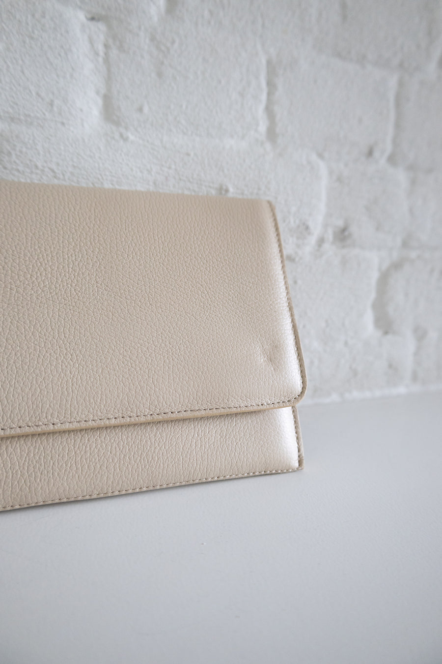 SS. Folded Clutch Beige Structured